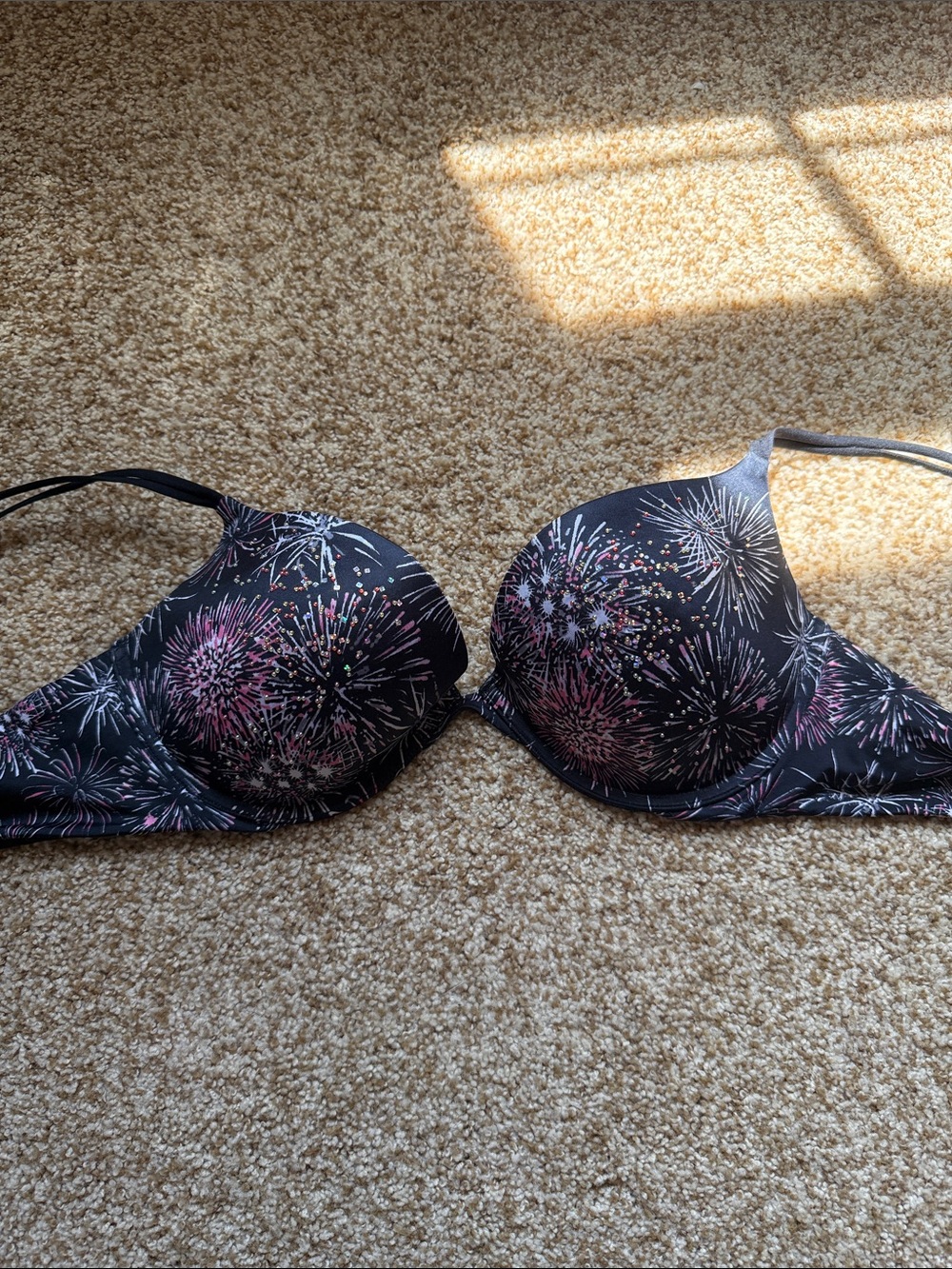 Victoria’s Secret Women’s Black Fireworks Print Lightly Padded Bra